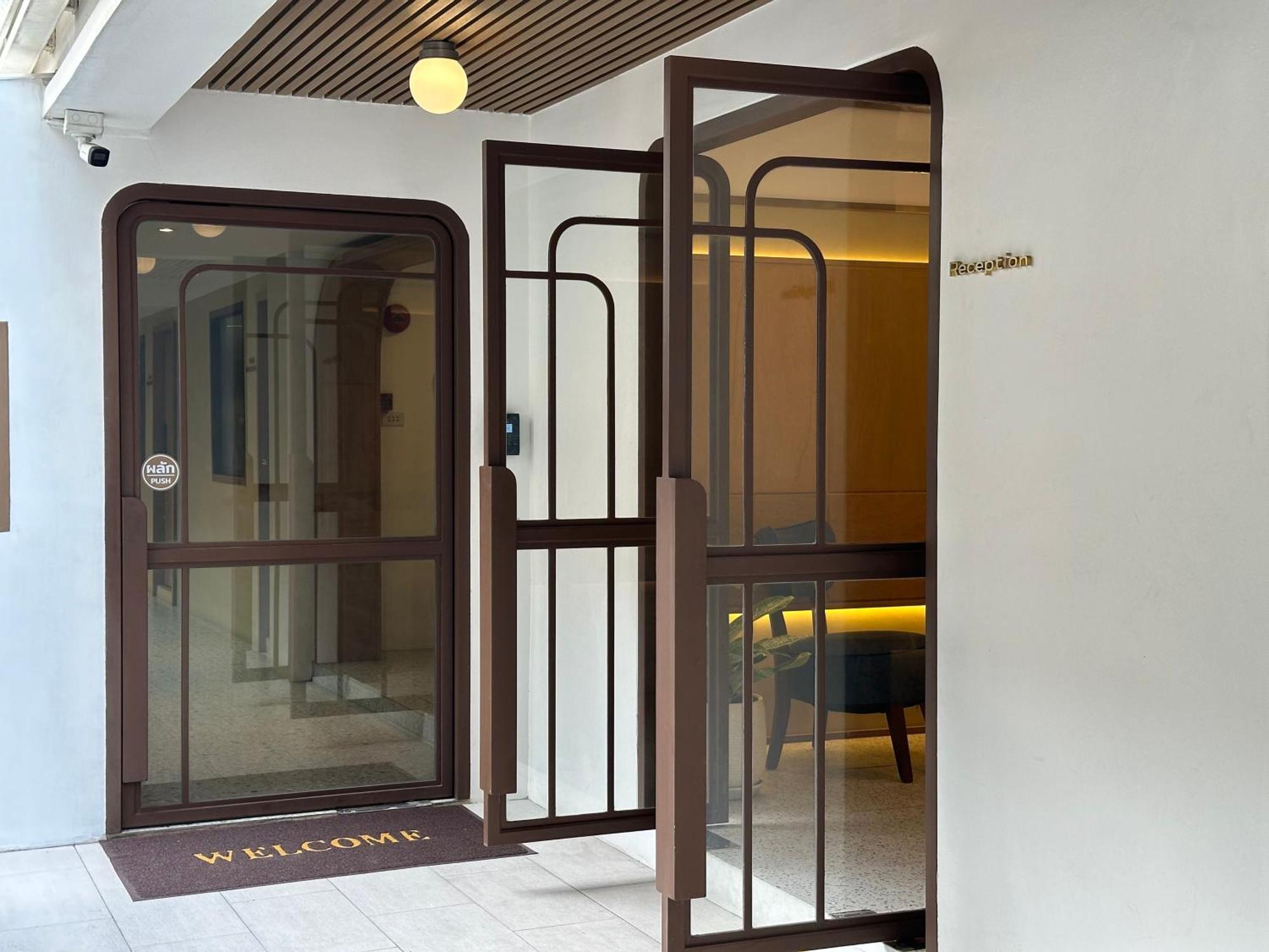 Parcel Hotel Bangkok Dış mekan fotoğraf